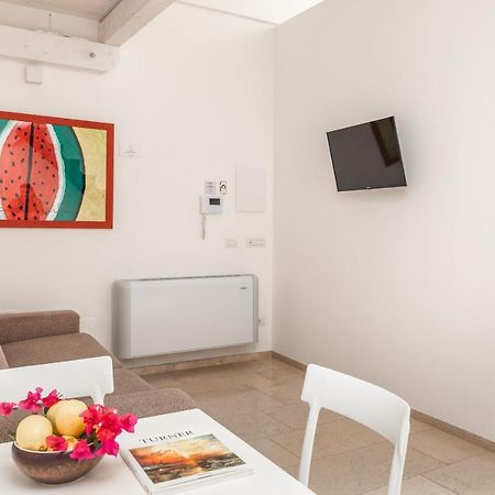 Palazzo Novecento Bed and Breakfast Polignano a Mare Exteriör bild