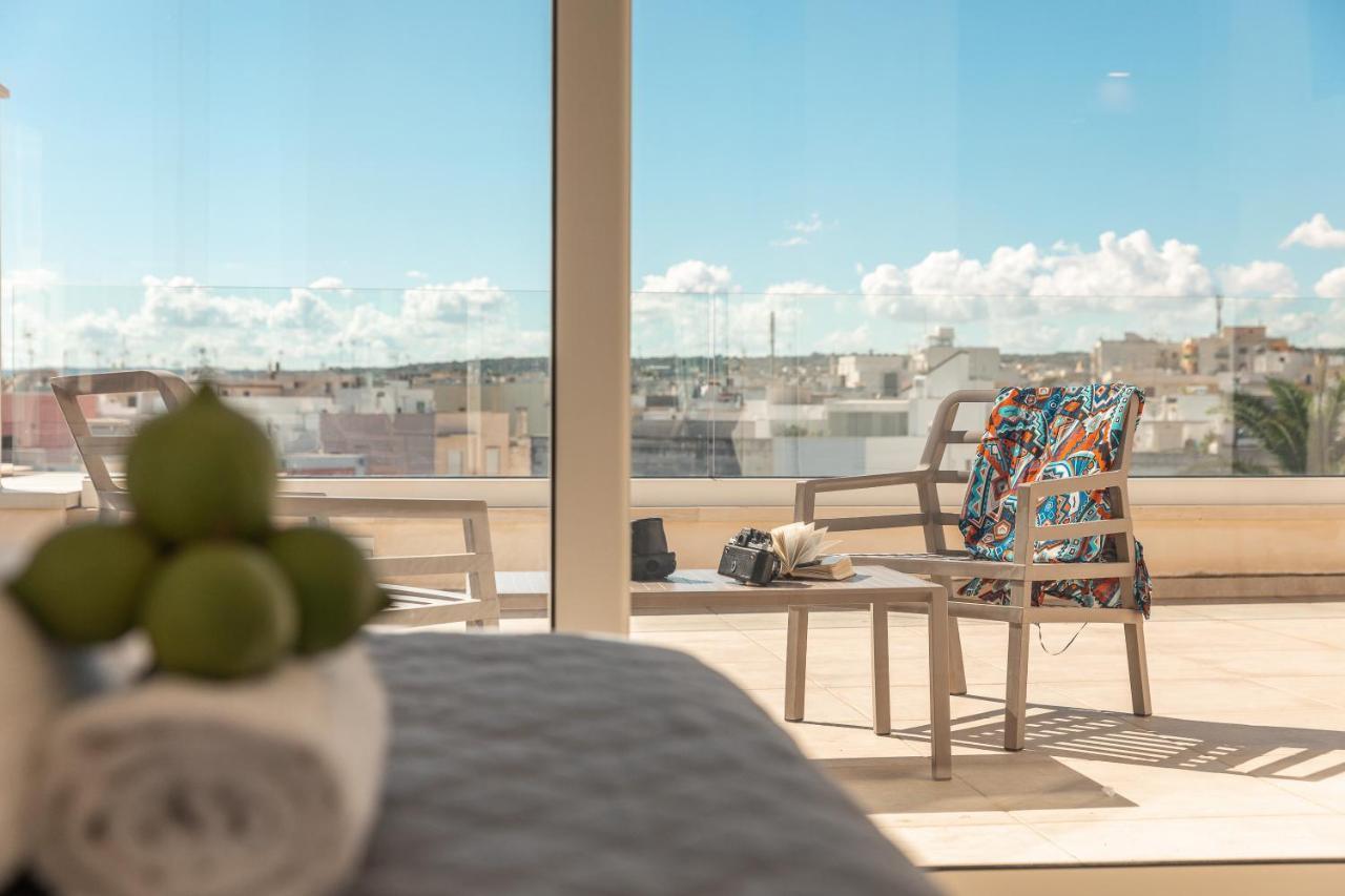 Palazzo Novecento Bed and Breakfast Polignano a Mare Exteriör bild